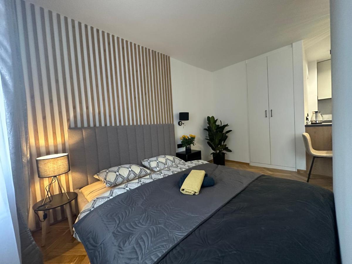 Mki Apartments - Zlota 69 Warsaw City Center Apartment Luaran gambar